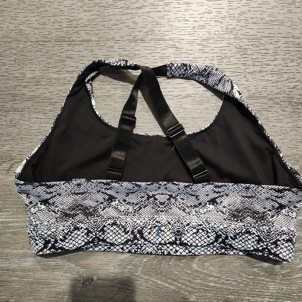 ZYIA Active Snake Print Sports Bra Black White Size Large
